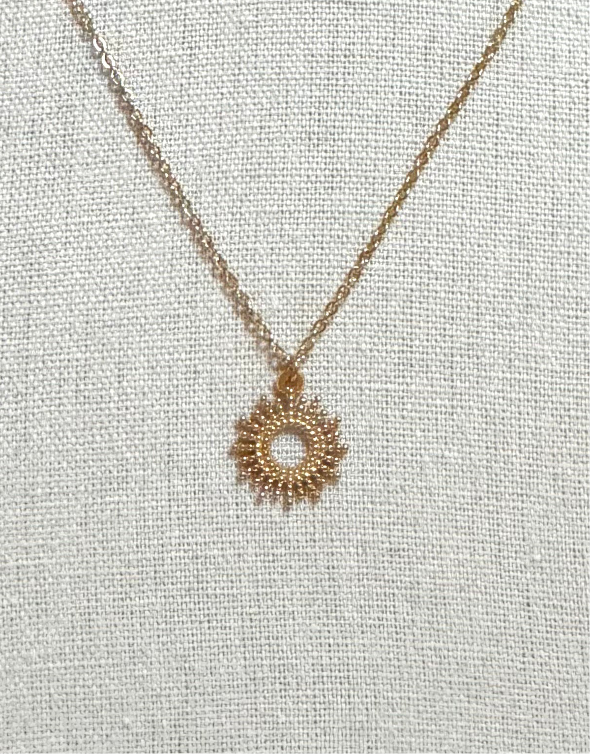 Collier soleil